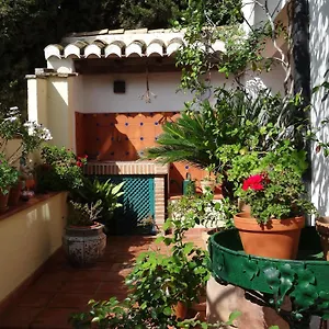 https://las-tres-terrazas.es-andalucia.com